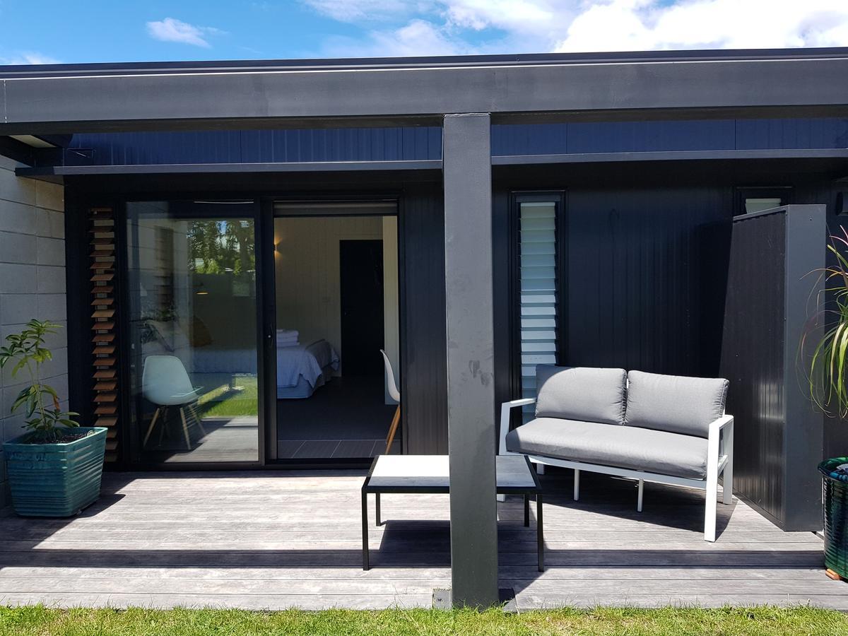Cooks Beach Admiral Waters B&B 외부 사진